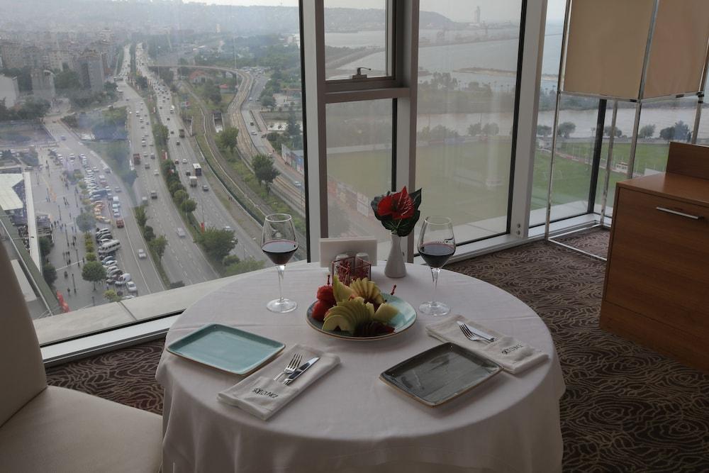 Anemon Grand Samsun Otel Extérieur photo